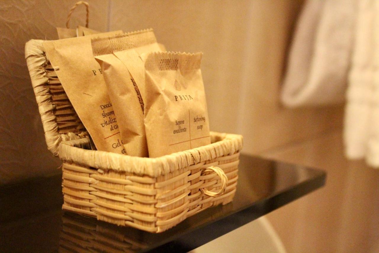 Hotel Tre Corone Γκάρντα Εξωτερικό φωτογραφία